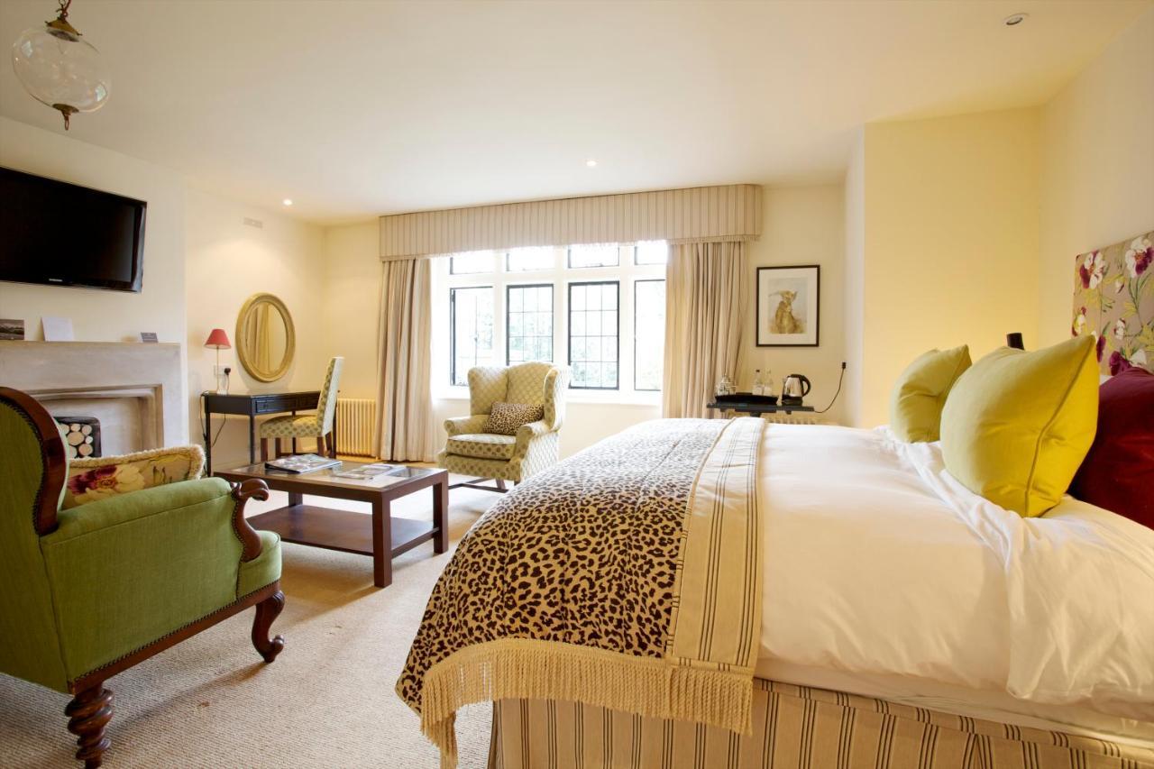 The Hare & Hounds Hotel Tetbury Dış mekan fotoğraf