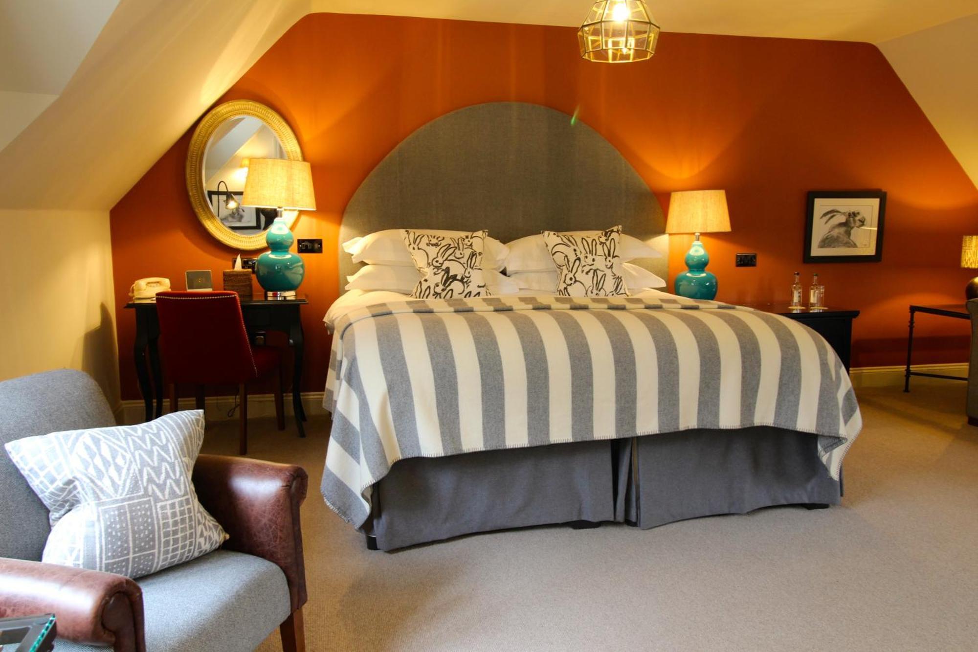 The Hare & Hounds Hotel Tetbury Oda fotoğraf