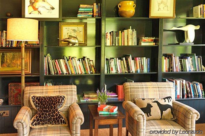 The Hare & Hounds Hotel Tetbury Konforlar fotoğraf